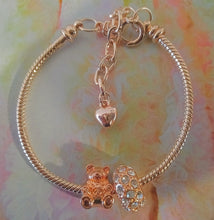 Load image into Gallery viewer, Smell The Rosey Goldies👃🌹