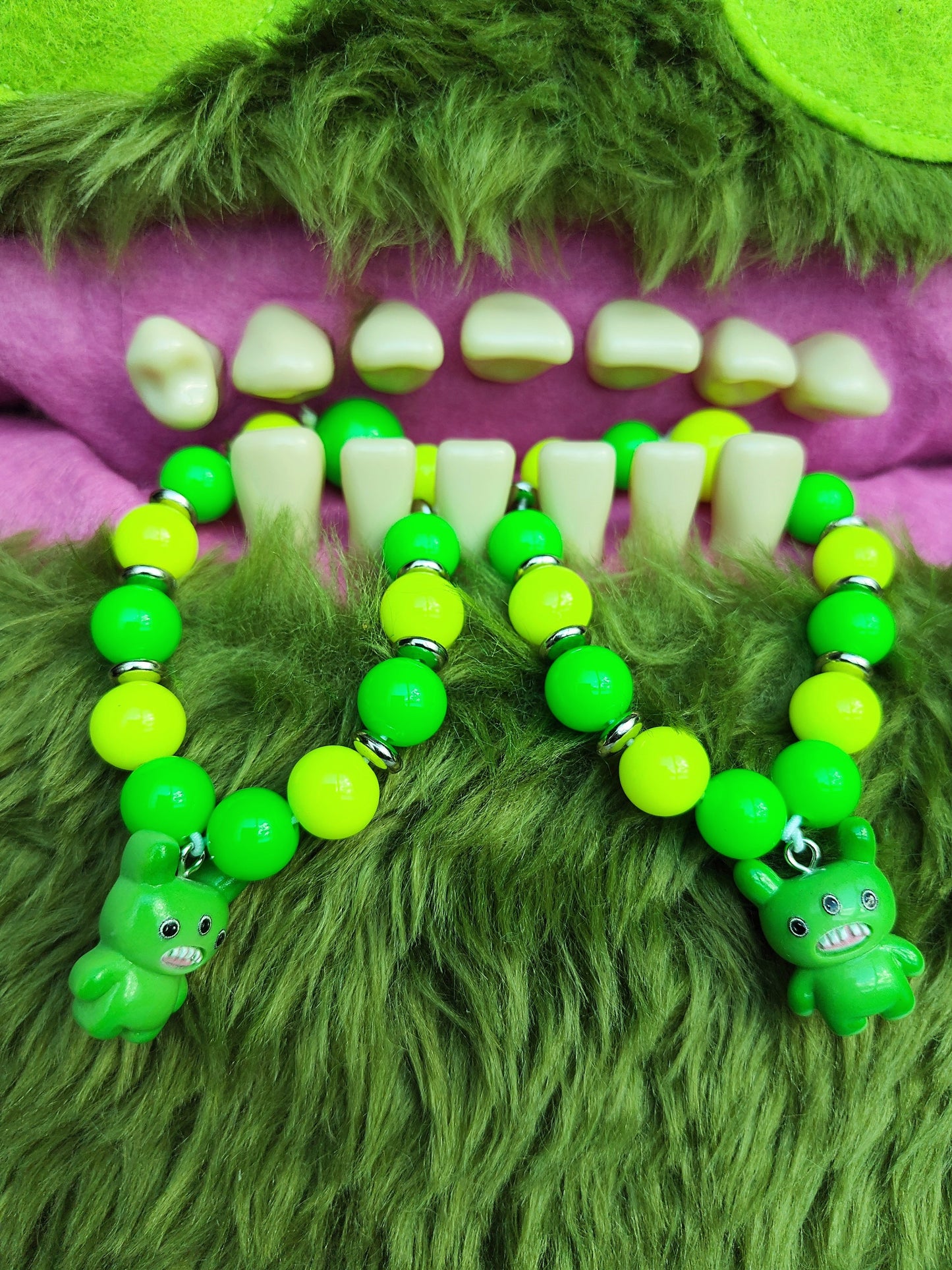 *NEW* Green Grouch Boo Uugg Nuggs