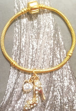 Load image into Gallery viewer, Standing Sky High
