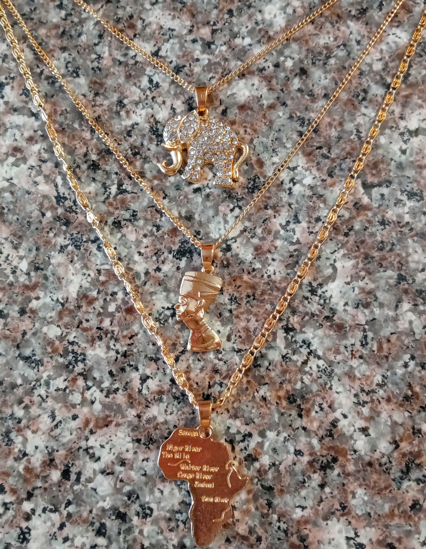 3 Layered Elephant/nefertiti/Africa
