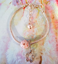 Load image into Gallery viewer, Smell The Rosey Goldies👃🌹
